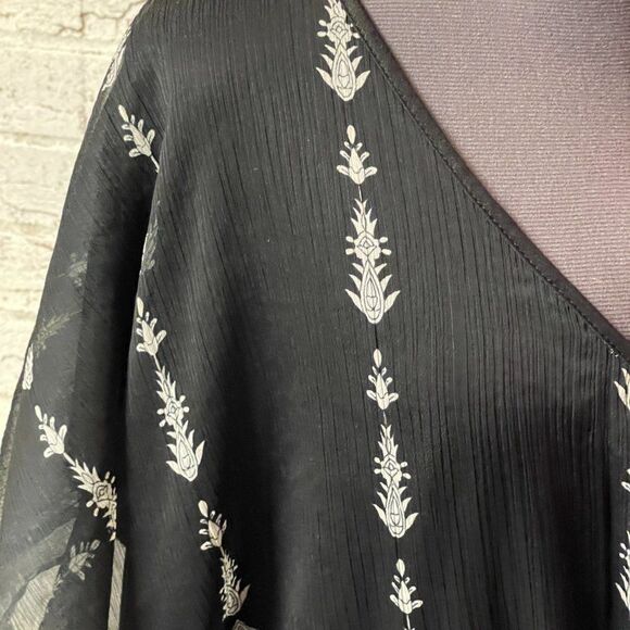 MPH Flowy Blouse Boho Black White Small - Picture 4 of 11